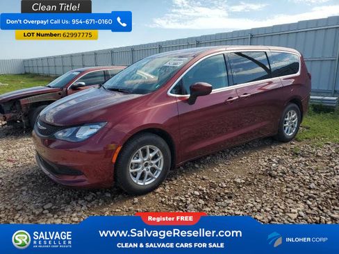 Used 2023 Chrysler Voyager LX FWD image 1