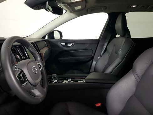 Used 2023 Volvo XC60 B5 Plus w/ Climate Package image 24
