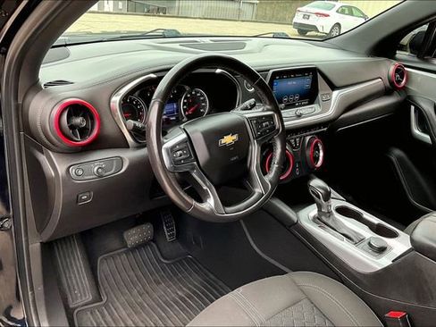 Used 2020 Chevrolet Blazer LT image 14