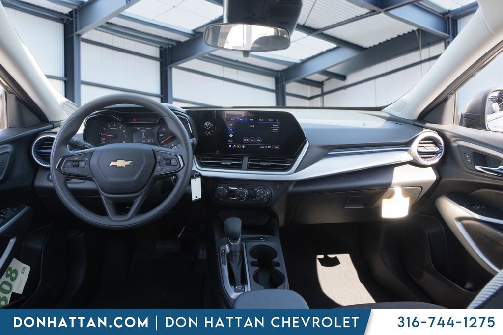 New 2026 Chevrolet Trax LS FWD image 5