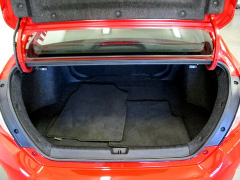 Used 2020 Honda Civic Sport image 13