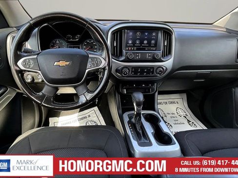 Used 2022 Chevrolet Colorado LT w/ LT Convenience Package AWD/4WD image 8