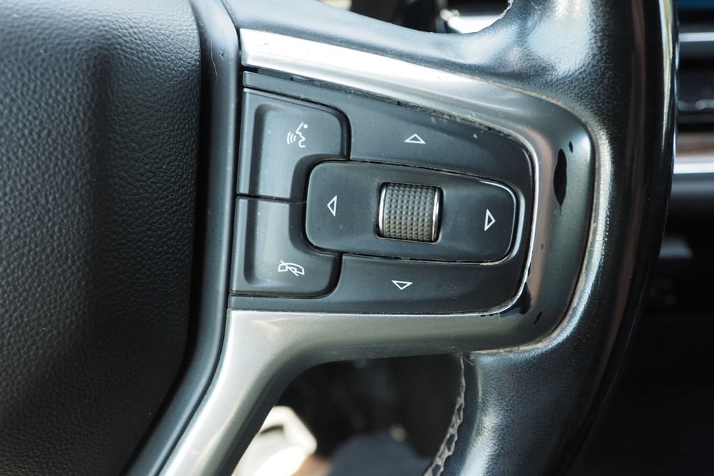 Used 2024 Chevrolet Silverado 2500 LT AWD/4WD image 28