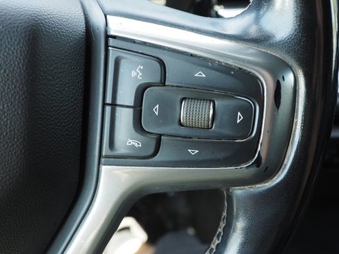 Used 2024 Chevrolet Silverado 2500 LT AWD/4WD image 28