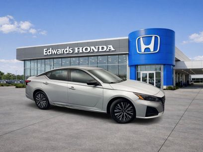 Used 2025 Nissan Altima 2.5 SV