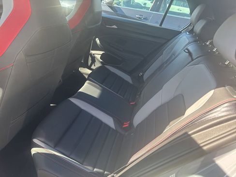 Used 2024 Volkswagen GTI Autobahn image 9