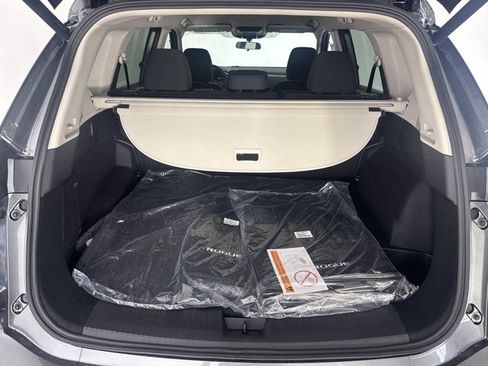 New 2026 Nissan Rogue SV image 25
