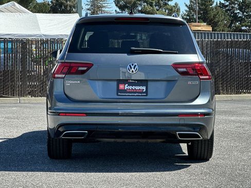 Used 2021 Volkswagen Tiguan SE R-Line image 5