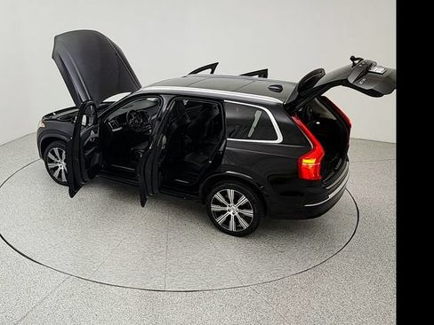 Certified 2024 Volvo XC90 T8 Ultimate w/ Protection Package Premier AWD/4WD image 24