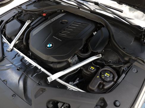 Used 2021 BMW 840i Gran Coupe w/ M Sport Package RWD image 59