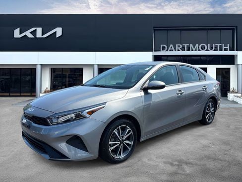 Used 2023 Kia Forte LXS w/ LXS Technology Package FWD image 1