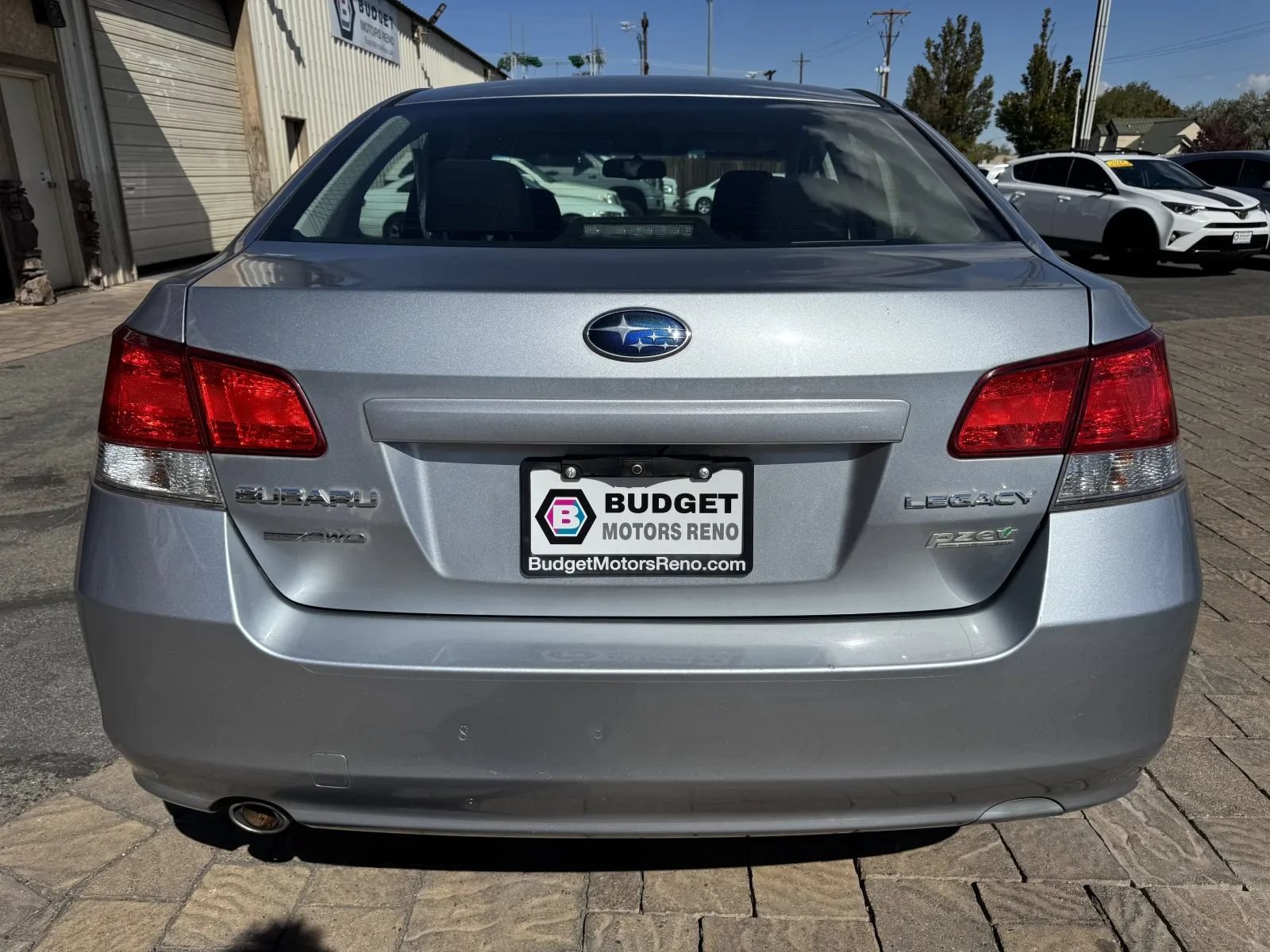 Used 2013 Subaru Legacy 2.5i Premium AWD/4WD image 3