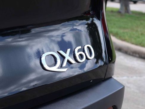Used 2025 INFINITI QX60 Sensory AWD/4WD image 7