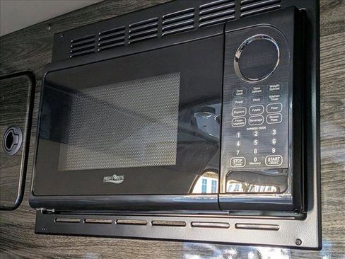 Used 2023 Mercedes-Benz Sprinter 2500 image 24