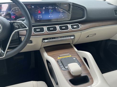 Certified 2025 Mercedes-Benz GLE 350 GLE 350 image 35