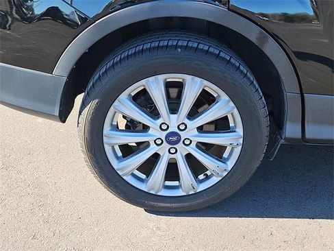 Used 2017 Ford Escape Titanium image 5