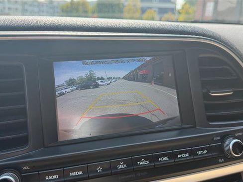 Used 2020 Hyundai Elantra Value Edition FWD image 39