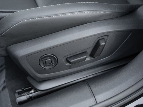 Certified 2025 Audi A5 2.0T Premium Plus w/ Premium Plus image 22