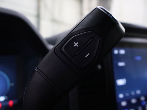 Certified 2025 Ford F150 XLT w/ Equipment Group 301A Standard image 17