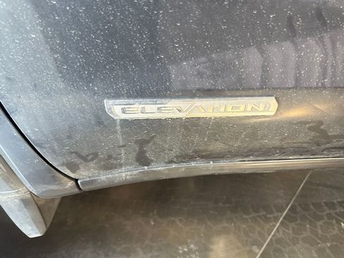 Used 2022 GMC Sierra 1500 Elevation AWD/4WD image 9