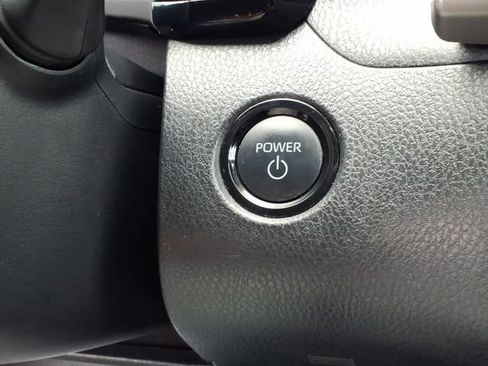 Used 2025 Toyota Camry SE FWD image 23