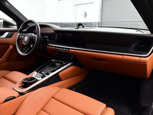Certified 2026 Porsche 911 Carrera 4S AWD/4WD image 17