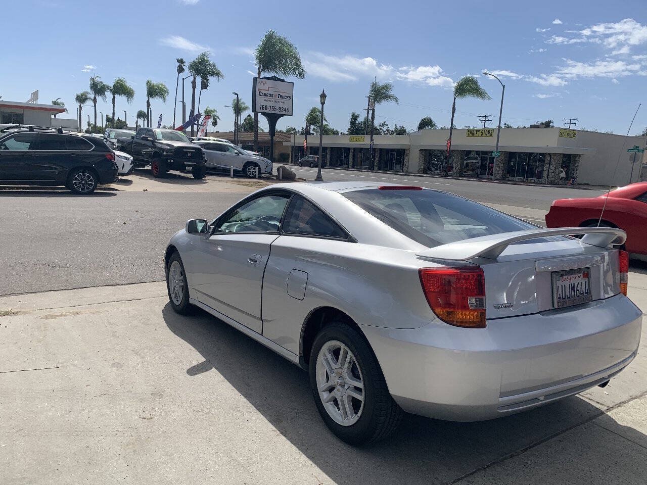Used 2002 Toyota Celica GT FWD image 6