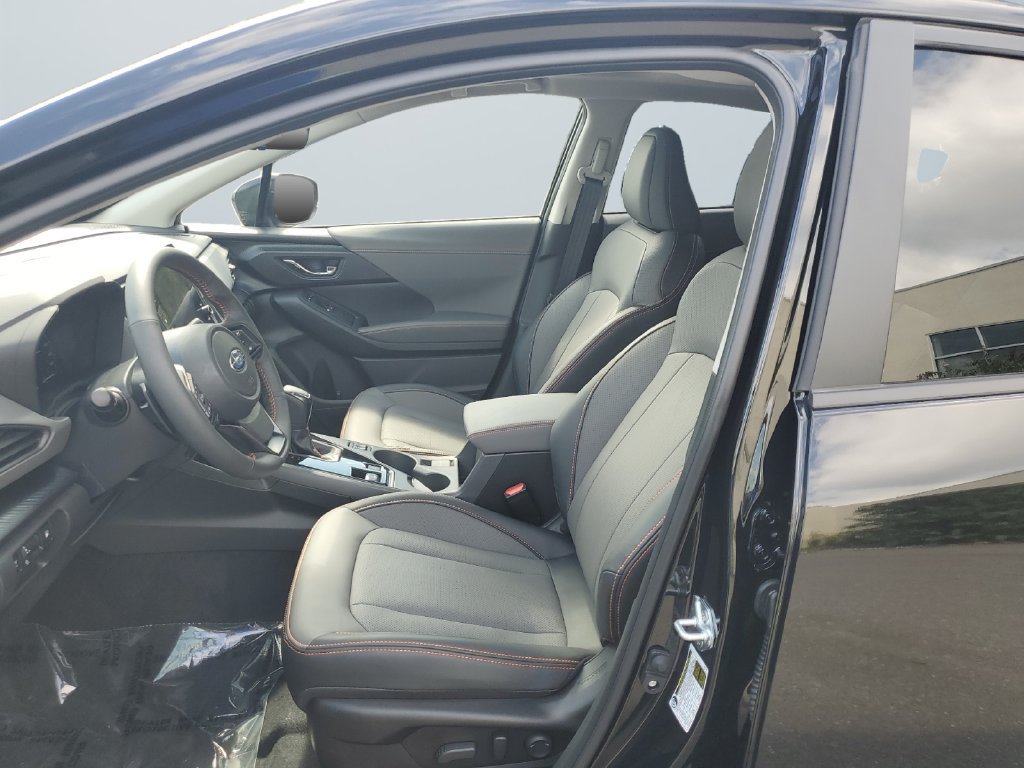 Certified 2026 Subaru Crosstrek 2.5i Limited w/ Crosstrek Mirror Package AWD/4WD image 9