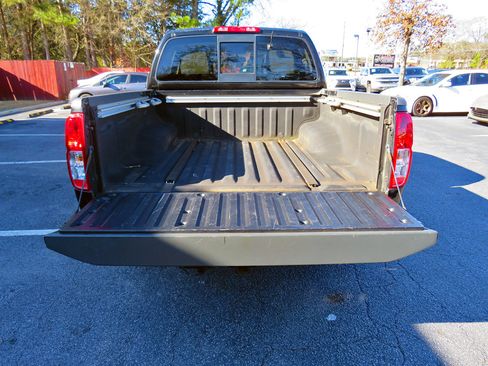 Used 2018 Nissan Frontier SV w/ Value Truck Package image 16