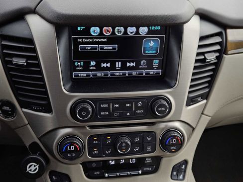 Used 2017 GMC Yukon Denali w/ Open Road Package image 16