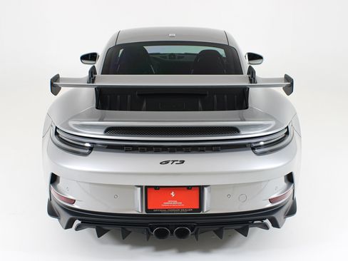 Used 2024 Porsche 911 GT3 RWD image 28