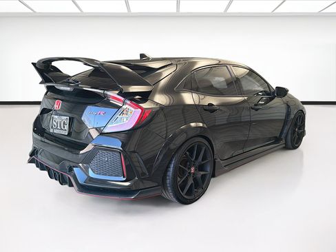 Used 2017 Honda Civic Type R image 4