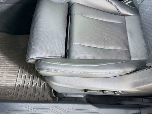 Used 2021 Subaru Outback Limited XT image 19