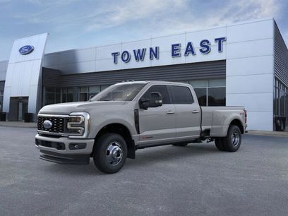 New 2026 Ford F350 4x4 Crew Cab DRW Super Duty