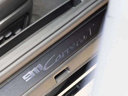 Certified 2026 Porsche 911 Carrera T image 33
