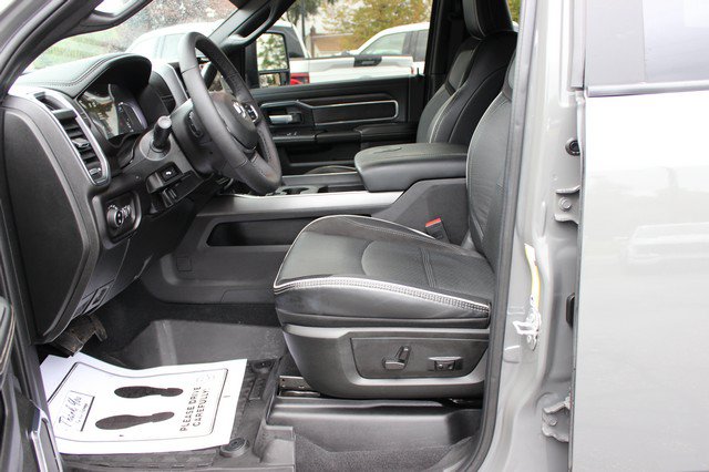 Used 2025 RAM 2500 Laramie w/ Night Edition AWD/4WD image 6