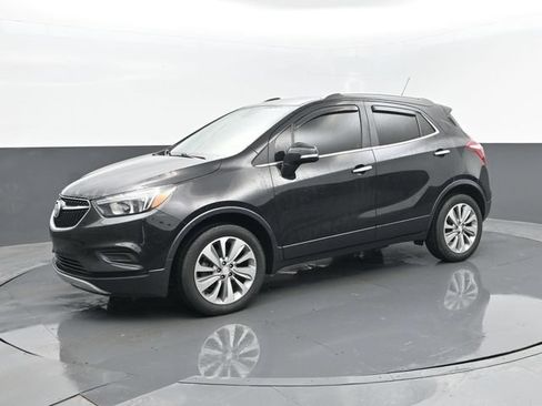 Used 2019 Buick Encore Preferred AWD/4WD image 1