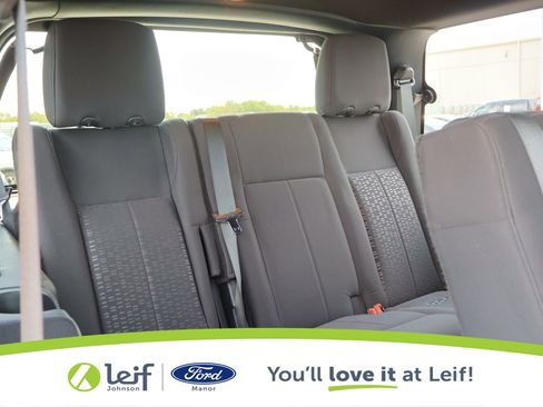 Used 2015 Ford Expedition XLT image 34