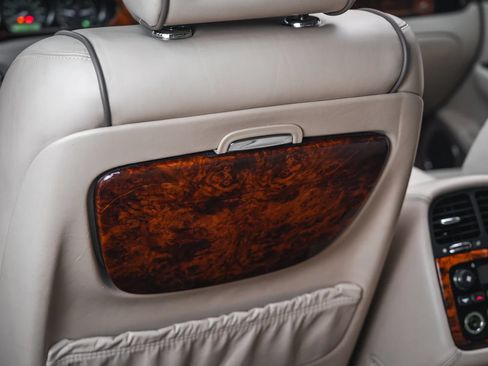 Used 2006 Jaguar XJ Vanden Plas RWD image 38