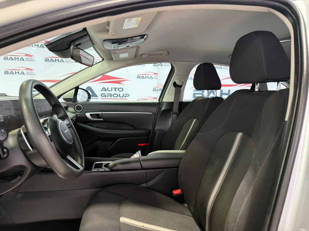 Used 2025 Hyundai Sonata SEL FWD image 28