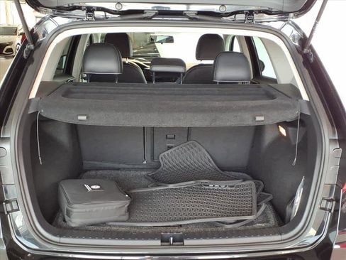 Used 2022 Volkswagen Taos SE image 18