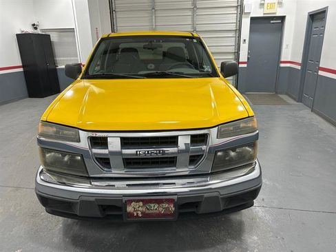 Used 2006 Isuzu i-280 S image 7