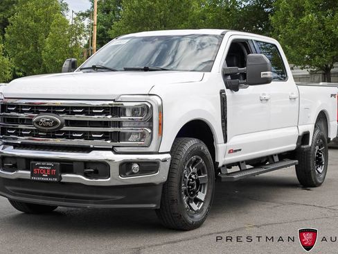 Used 2024 Ford F250 Lariat w/ Sport Appearance Package AWD/4WD image 19