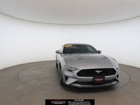 Used 2021 Ford Mustang Coupe image 30