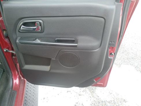 Used 2011 GMC Canyon SLE image 25