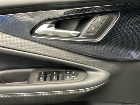 New 2025 Chevrolet Blazer EV LT AWD/4WD image 10