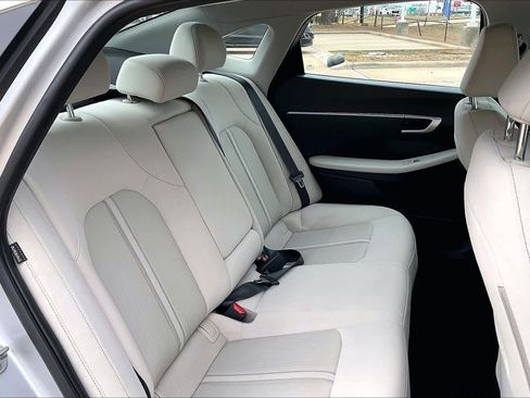 Used 2024 Hyundai Sonata SEL image 17