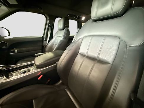Used 2019 Land Rover Range Rover Sport Supercharged AWD/4WD image 21