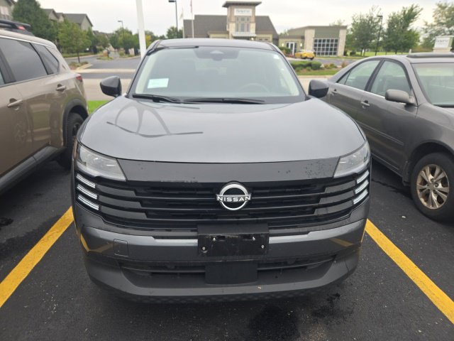 Used 2025 Nissan Kicks SV w/ Illumination Package FWD image 27
