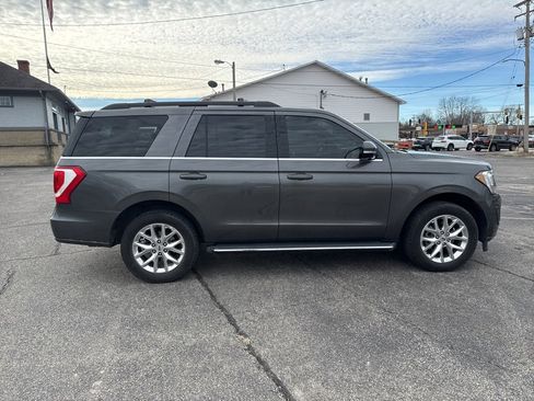 Used 2021 Ford Expedition XLT image 10